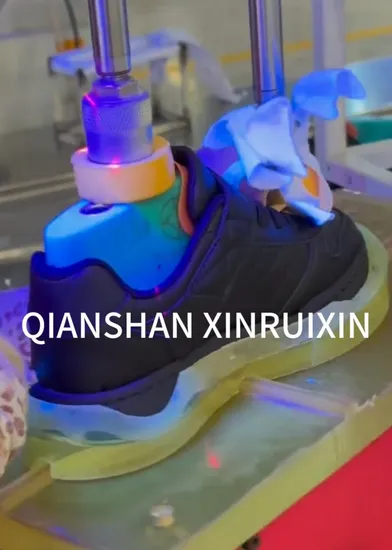 Sneaker Tracker Shoes for Men&prime; S